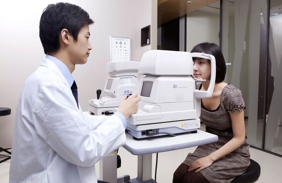 最新検眼機を用いたご提案もします | 春日井市で見つかるおしゃれな逸品・富士メガネ